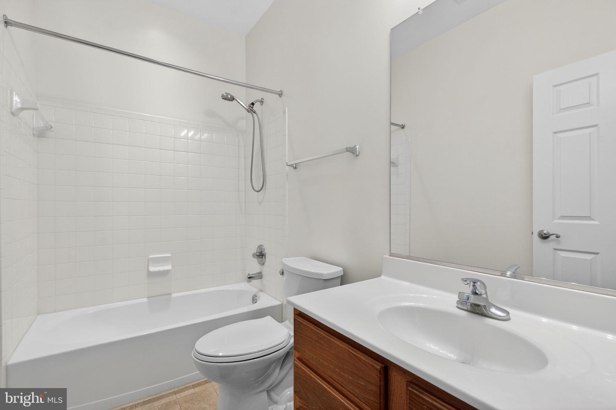 CEDAR BROOKE - Residential