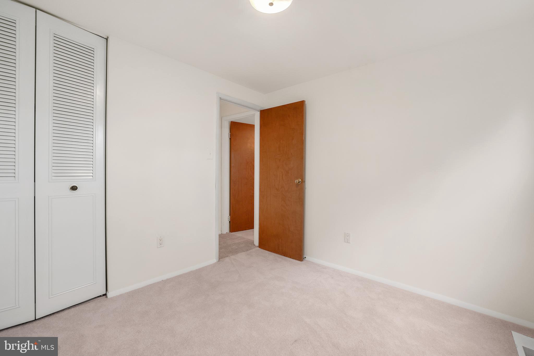 FOX CHAPEL - Residential