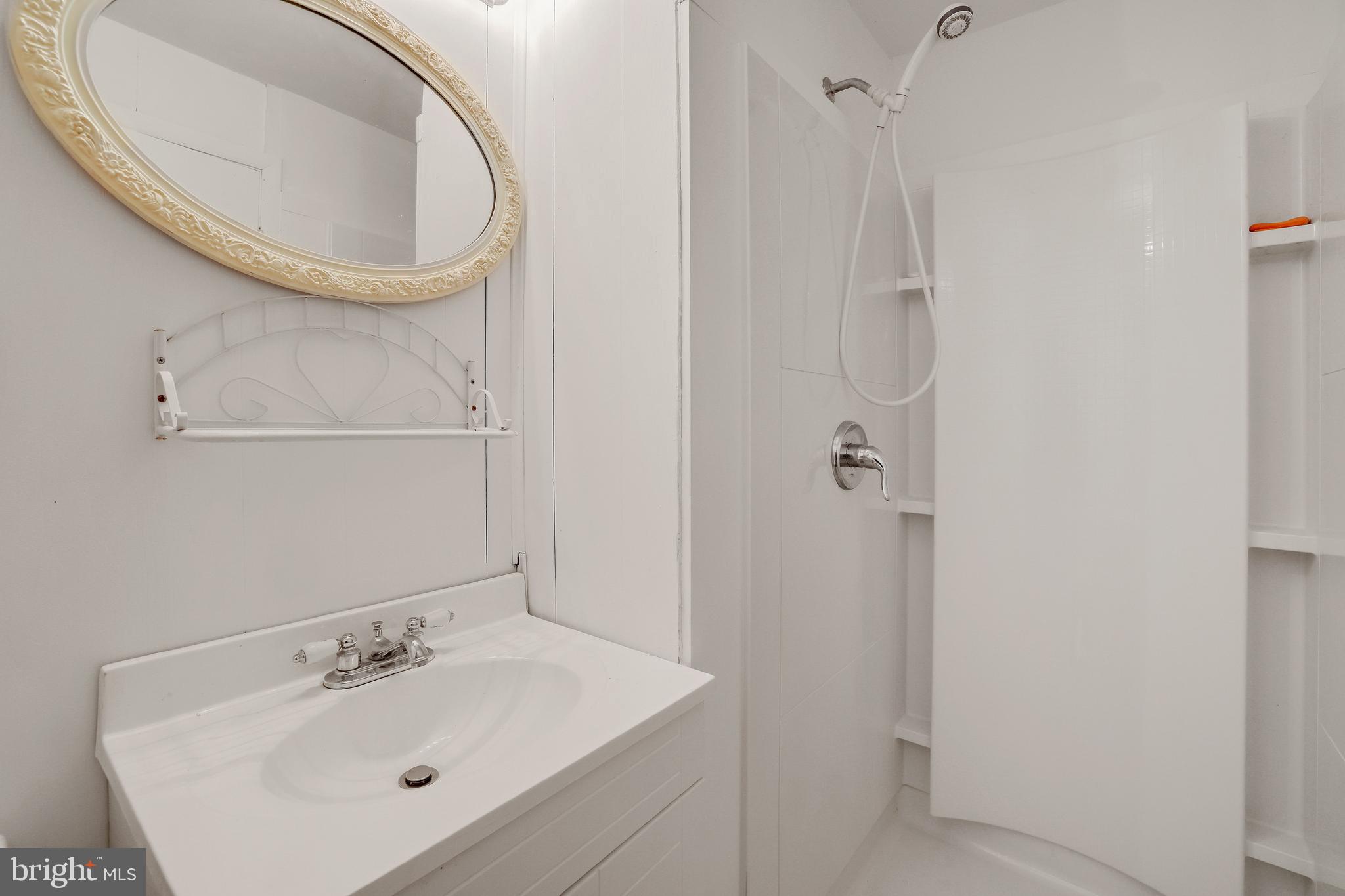 FOX CHAPEL - Residential