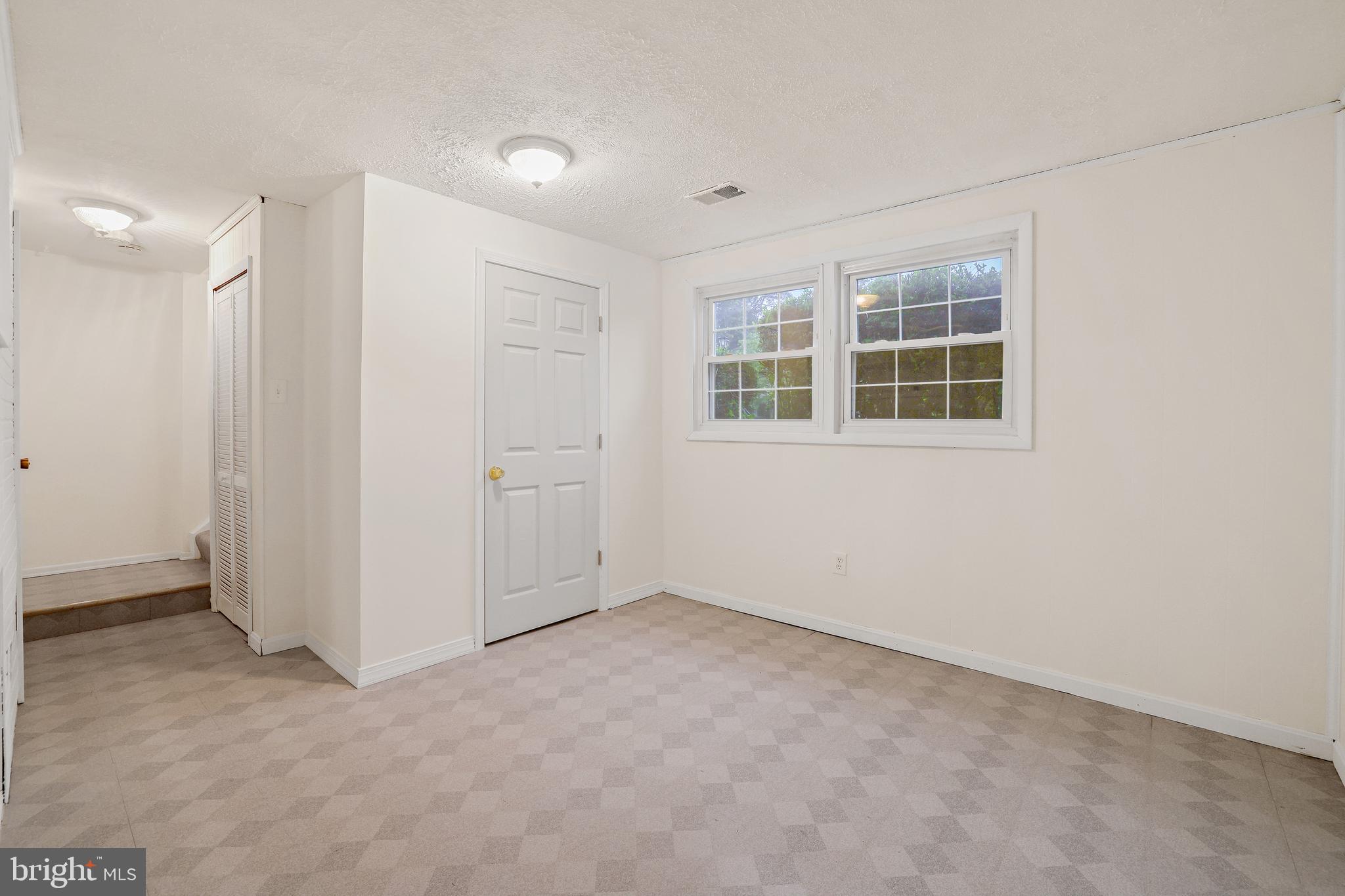 FOX CHAPEL - Residential