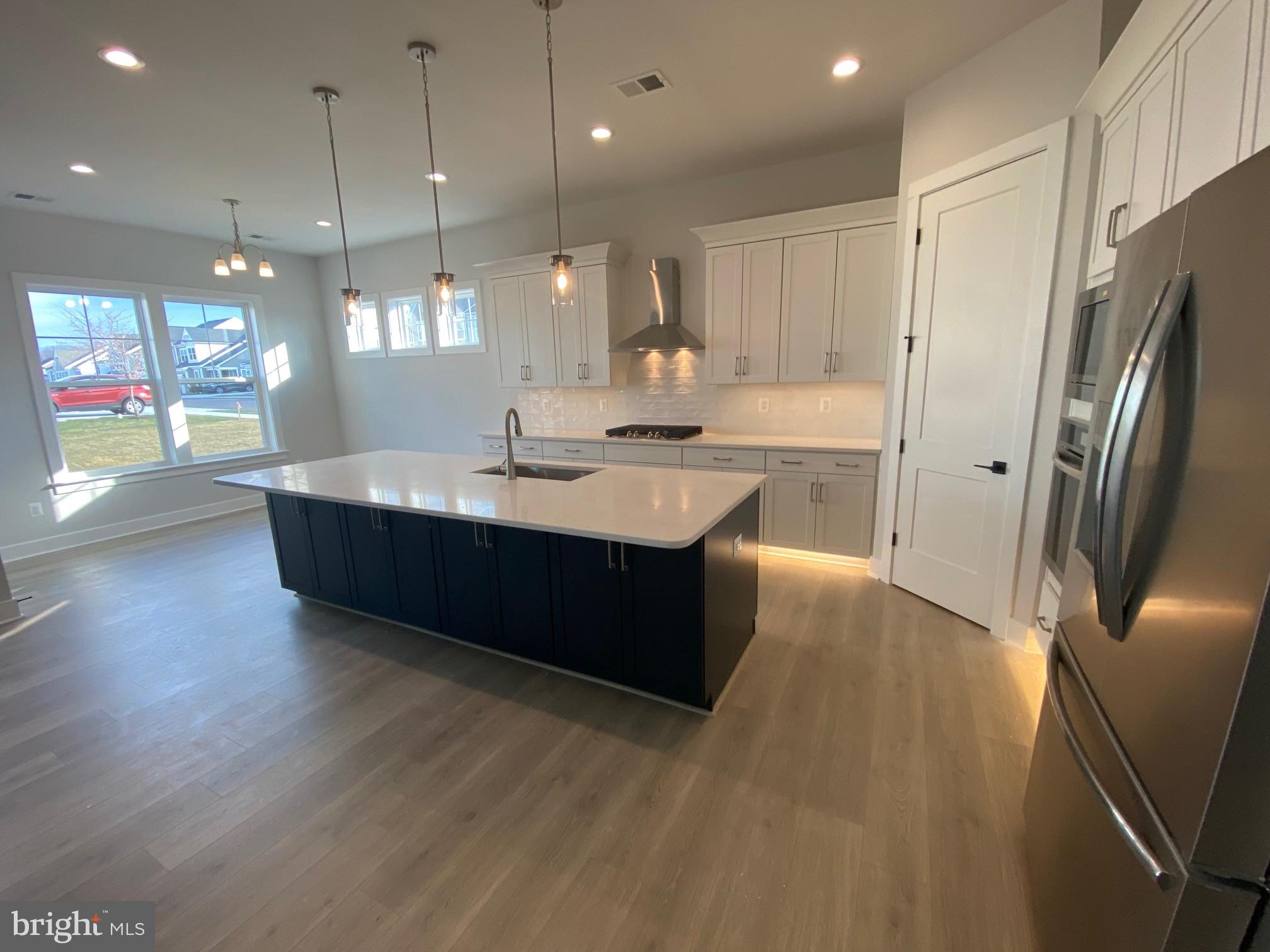 5 ALETA LANE