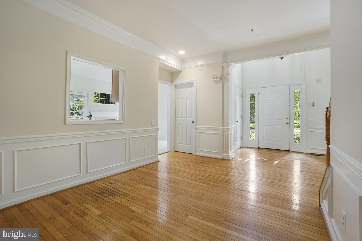 QUINCE ORCHARD PARK - Residential