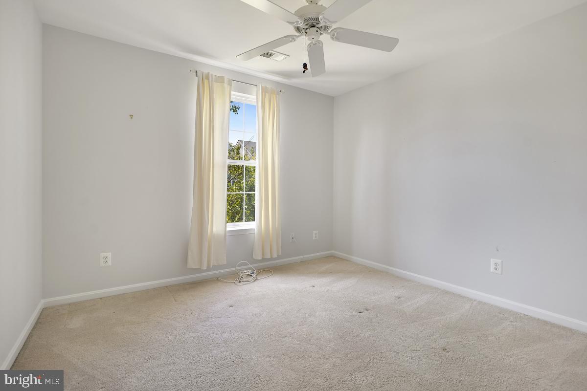 QUINCE ORCHARD PARK - Residential