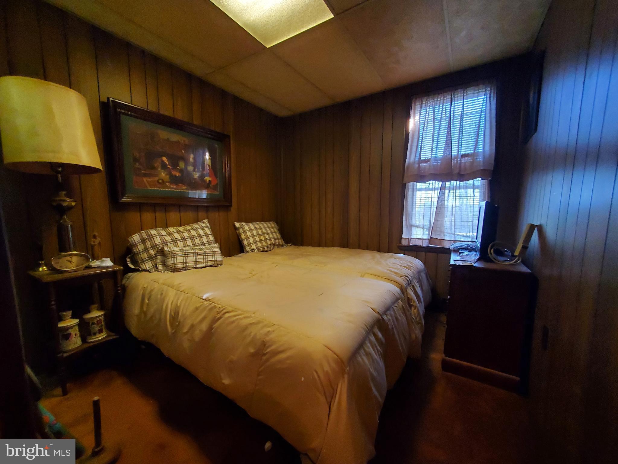 EAST FALLS - Residential