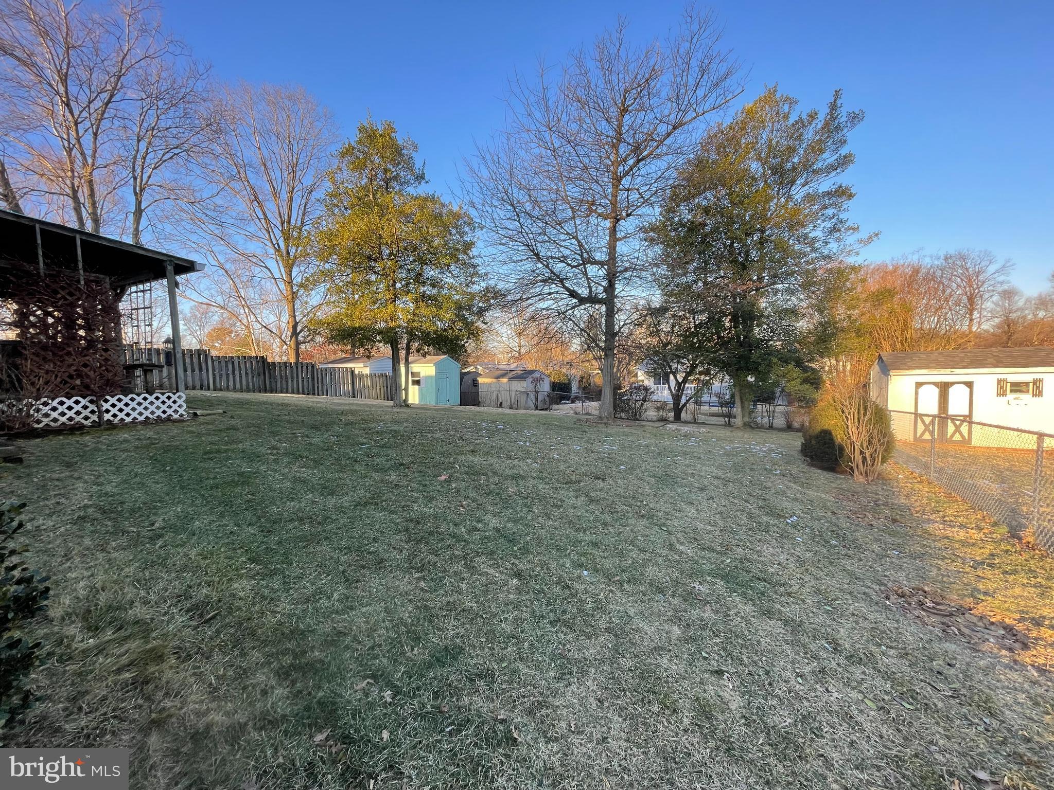 BEL PRE WOODS - Residential