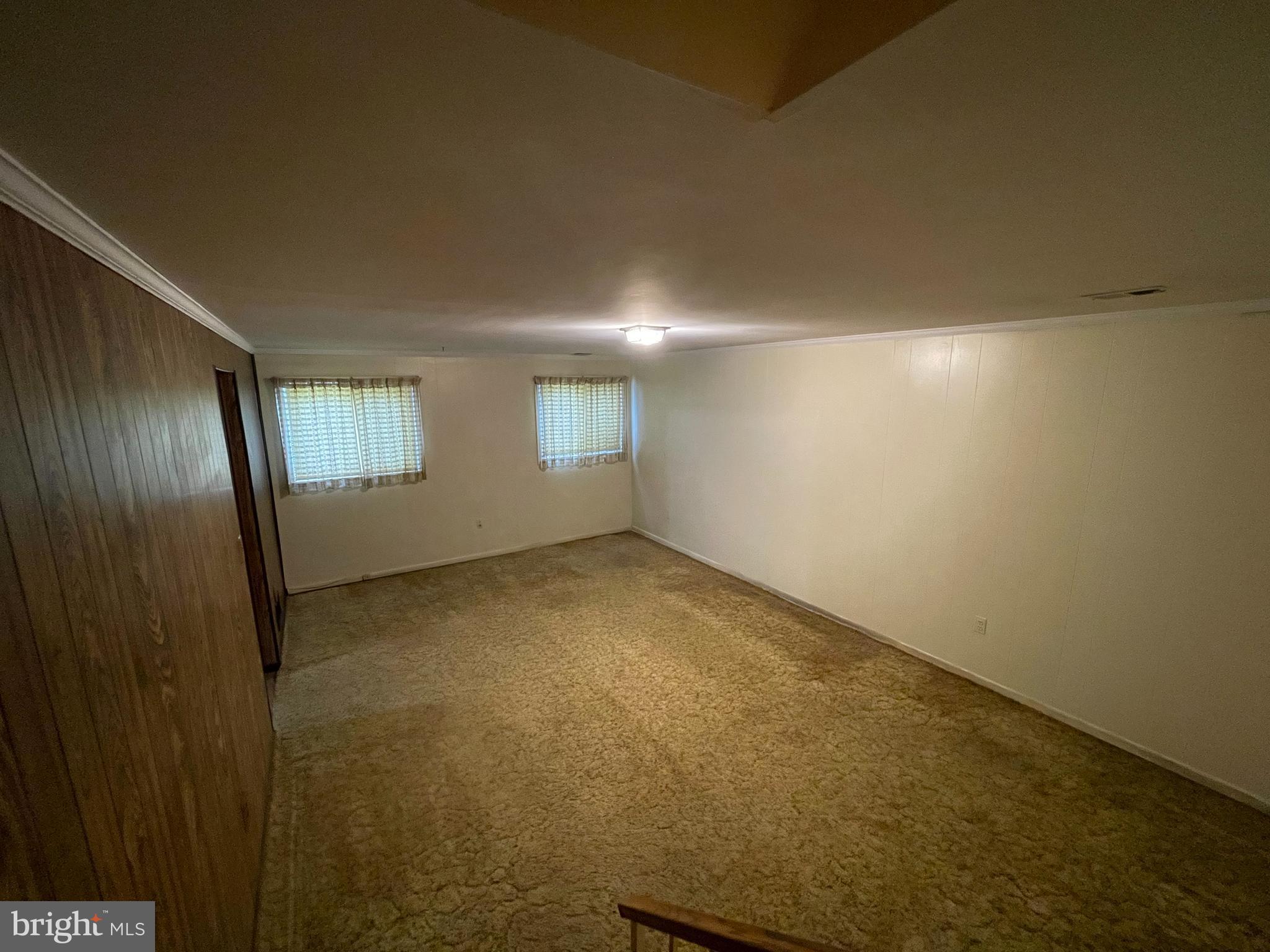 BEL PRE WOODS - Residential