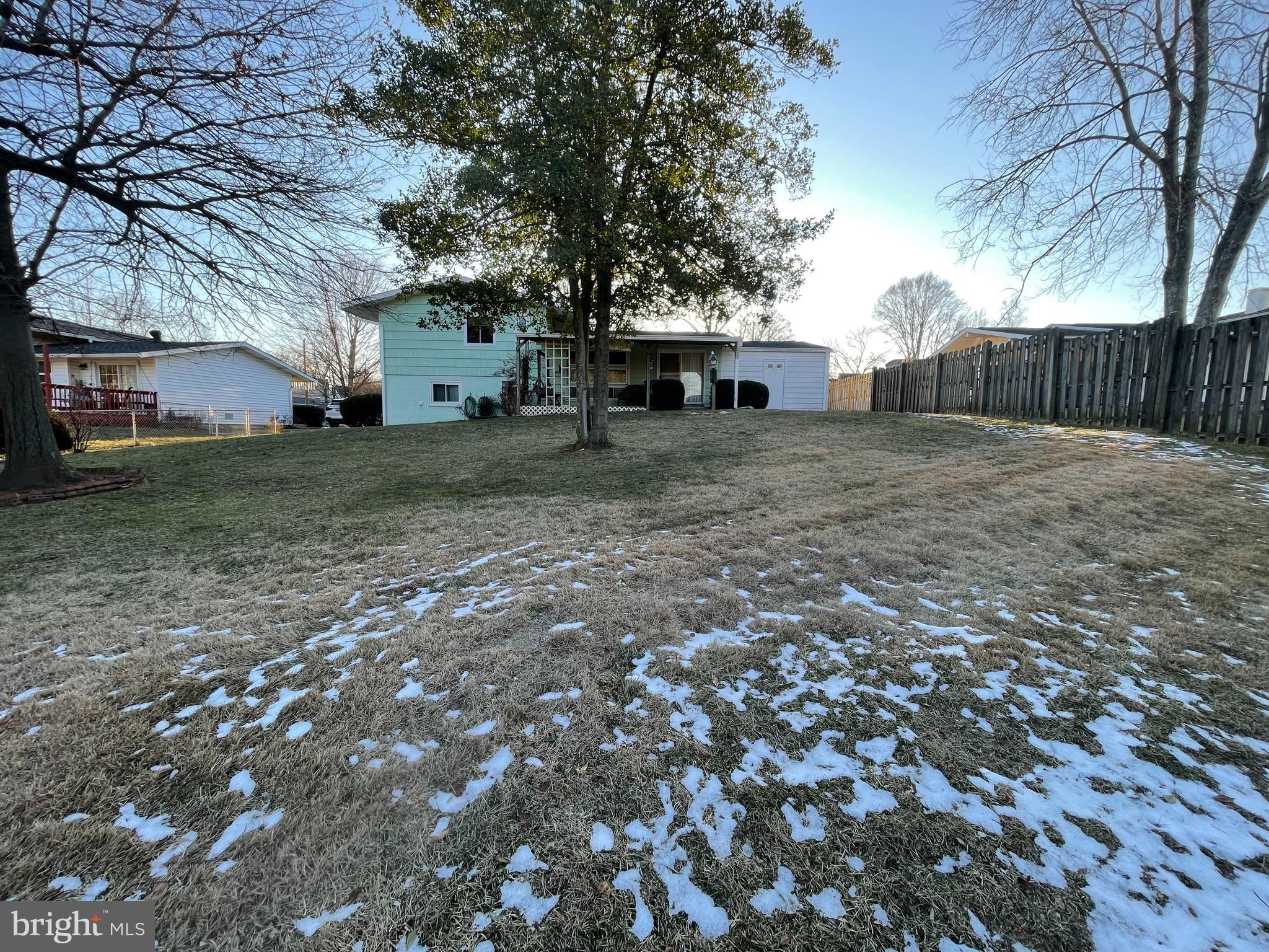 BEL PRE WOODS - Residential