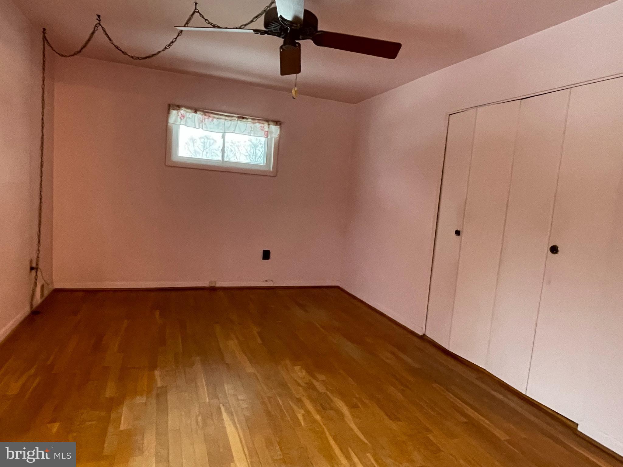 BEL PRE WOODS - Residential