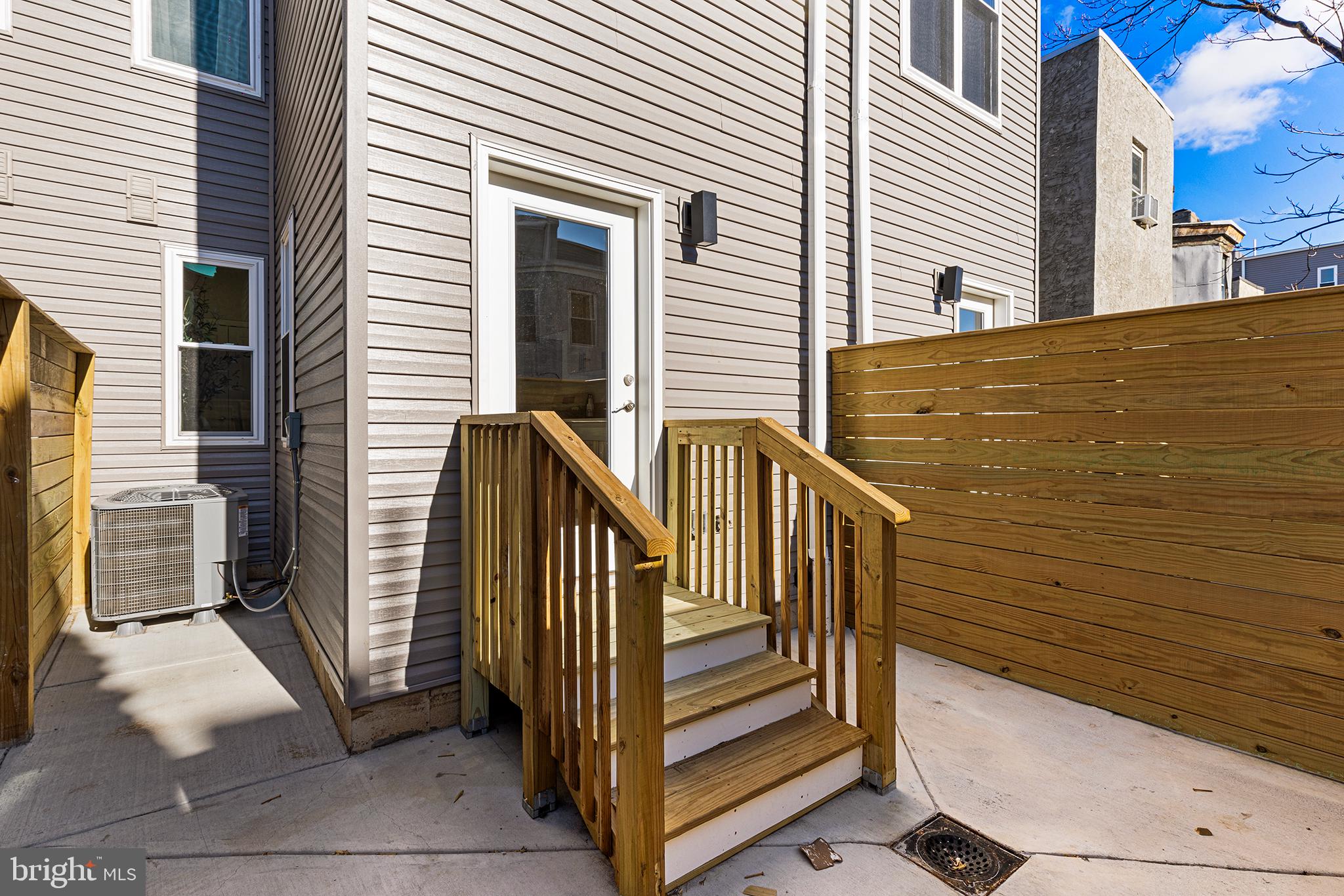 HARTRANFT - Residential