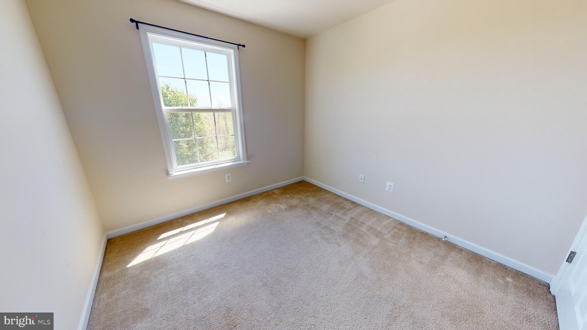 LAKELAND PLACE - Residential