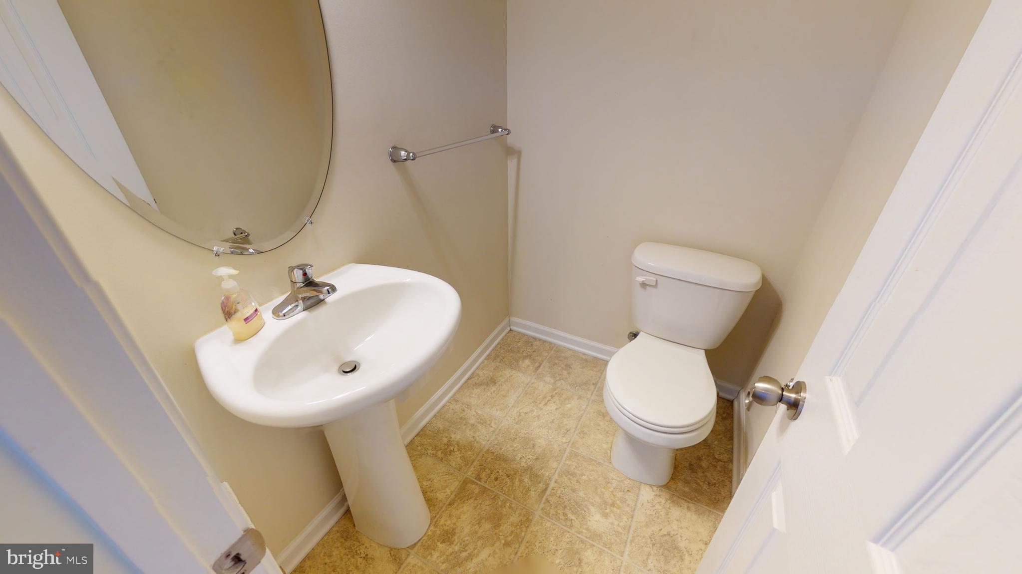 LAKELAND PLACE - Residential