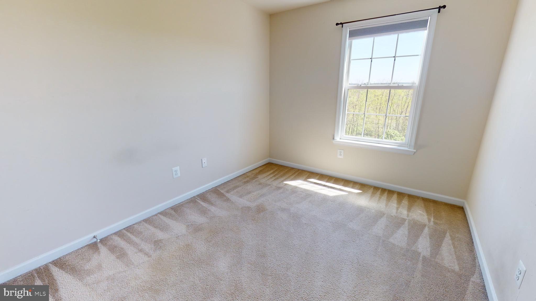 LAKELAND PLACE - Residential