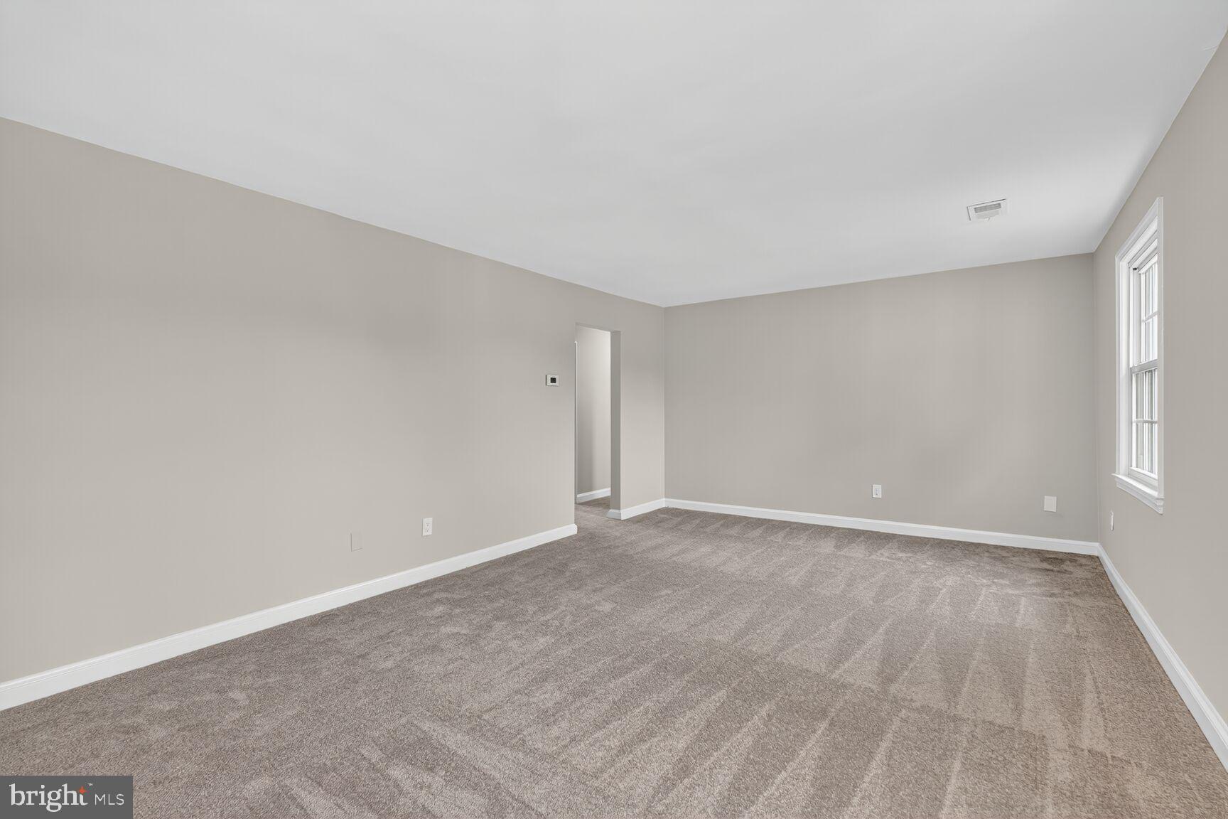 COMMONS OF ARLINGTON - Residential