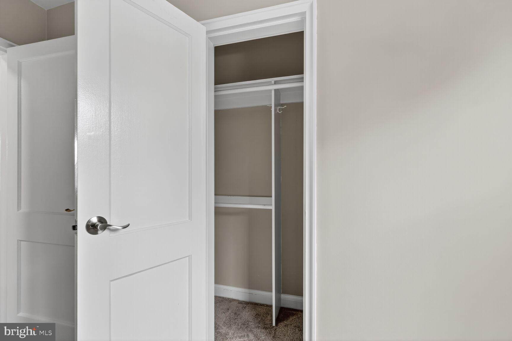 COMMONS OF ARLINGTON - Residential