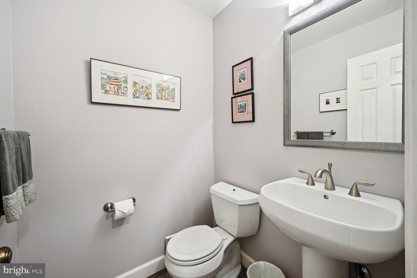 POTOMAC OUTSIDE - Residential