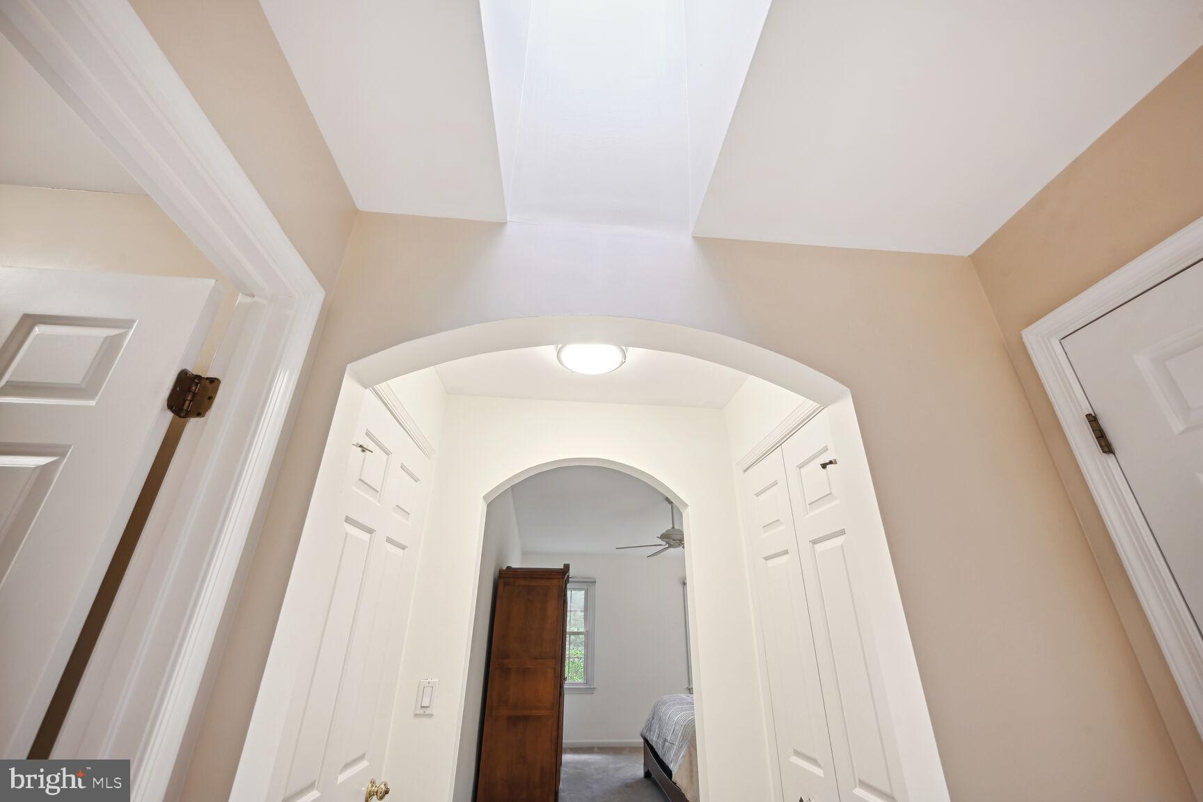 POTOMAC OUTSIDE - Residential