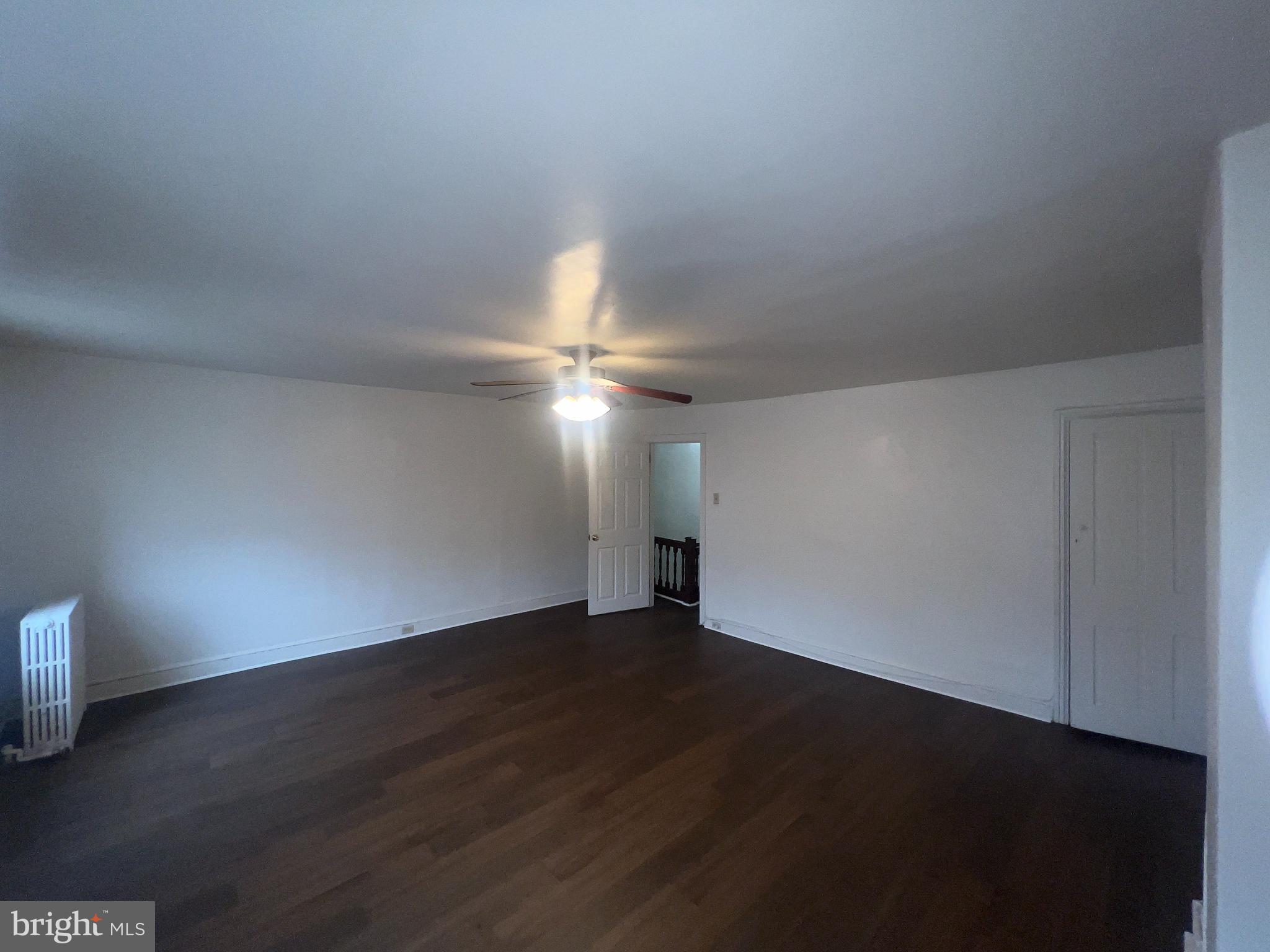 EAST FALLS - Residential Lease