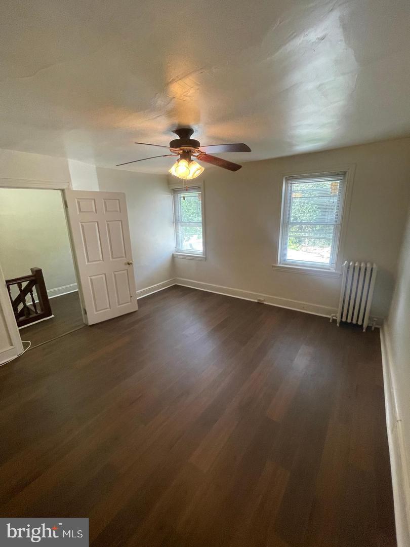 EAST FALLS - Residential Lease