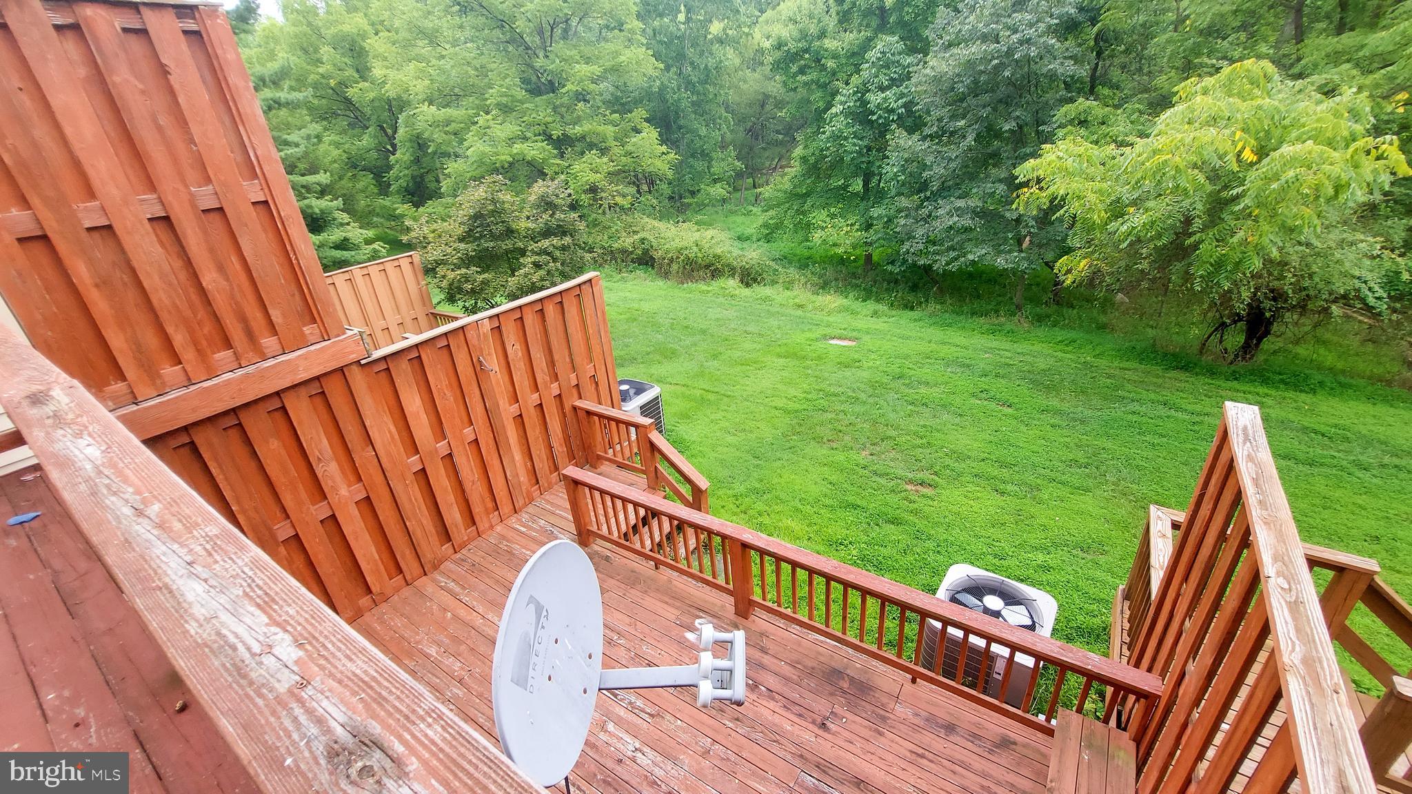 MIDDLEBRIDGE - Residential Lease