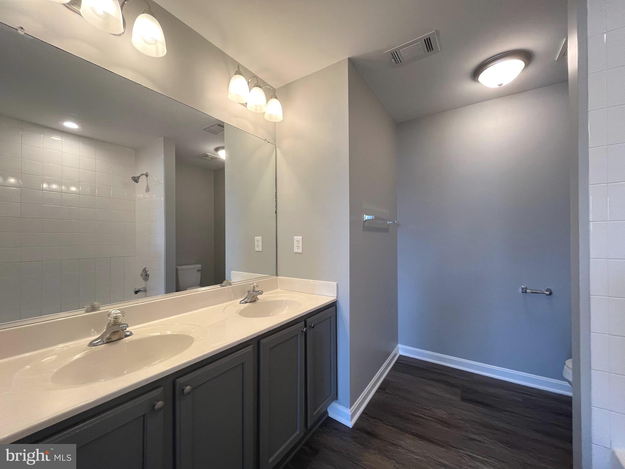 PRINCETON SHOALS - Residential