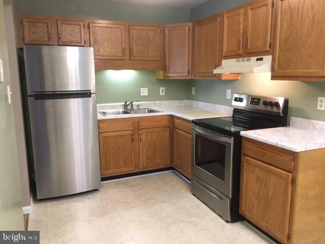 PLEASANT VALLEY ESTATES - Residential