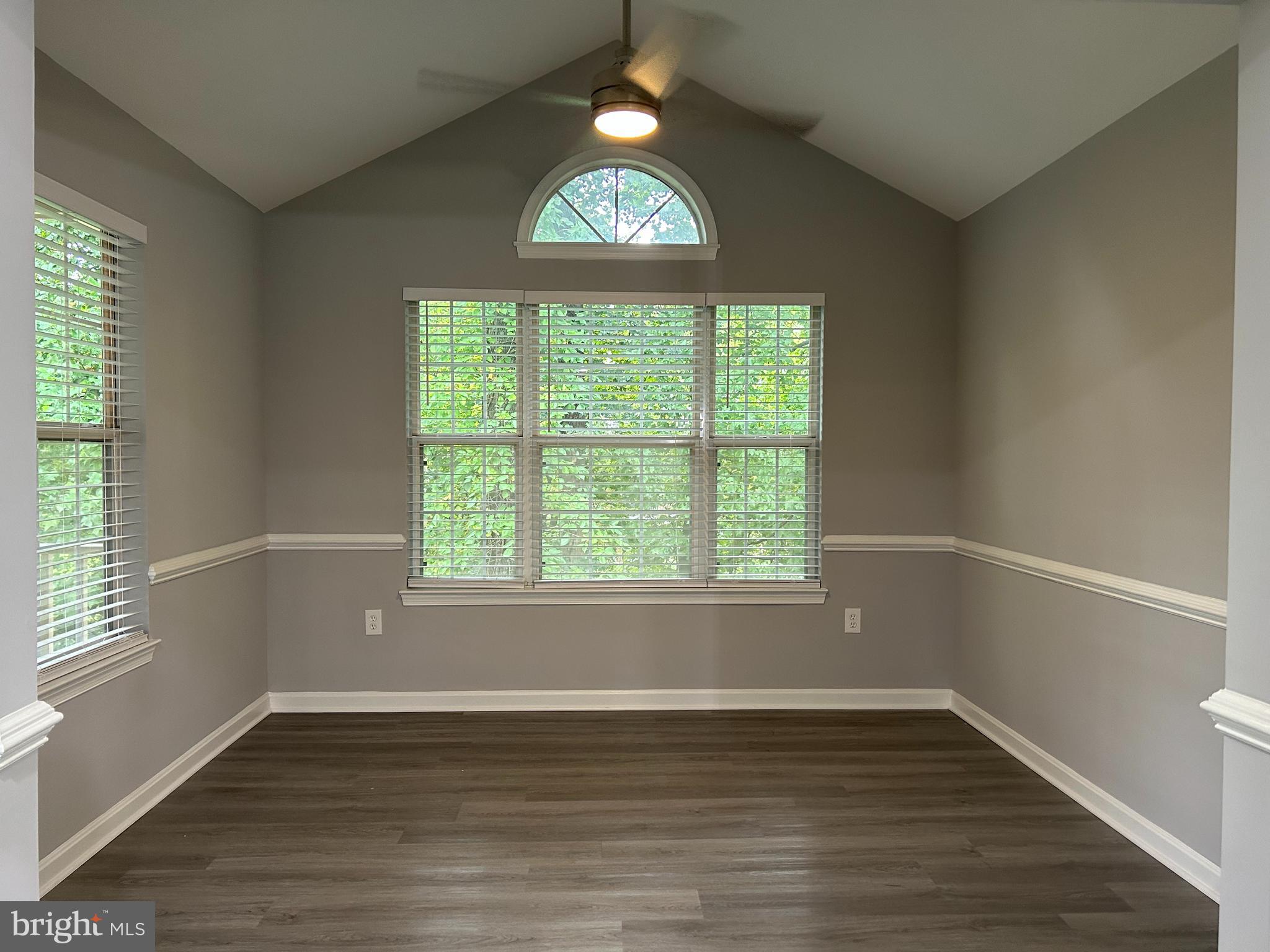 LAKE POINTE - Residential