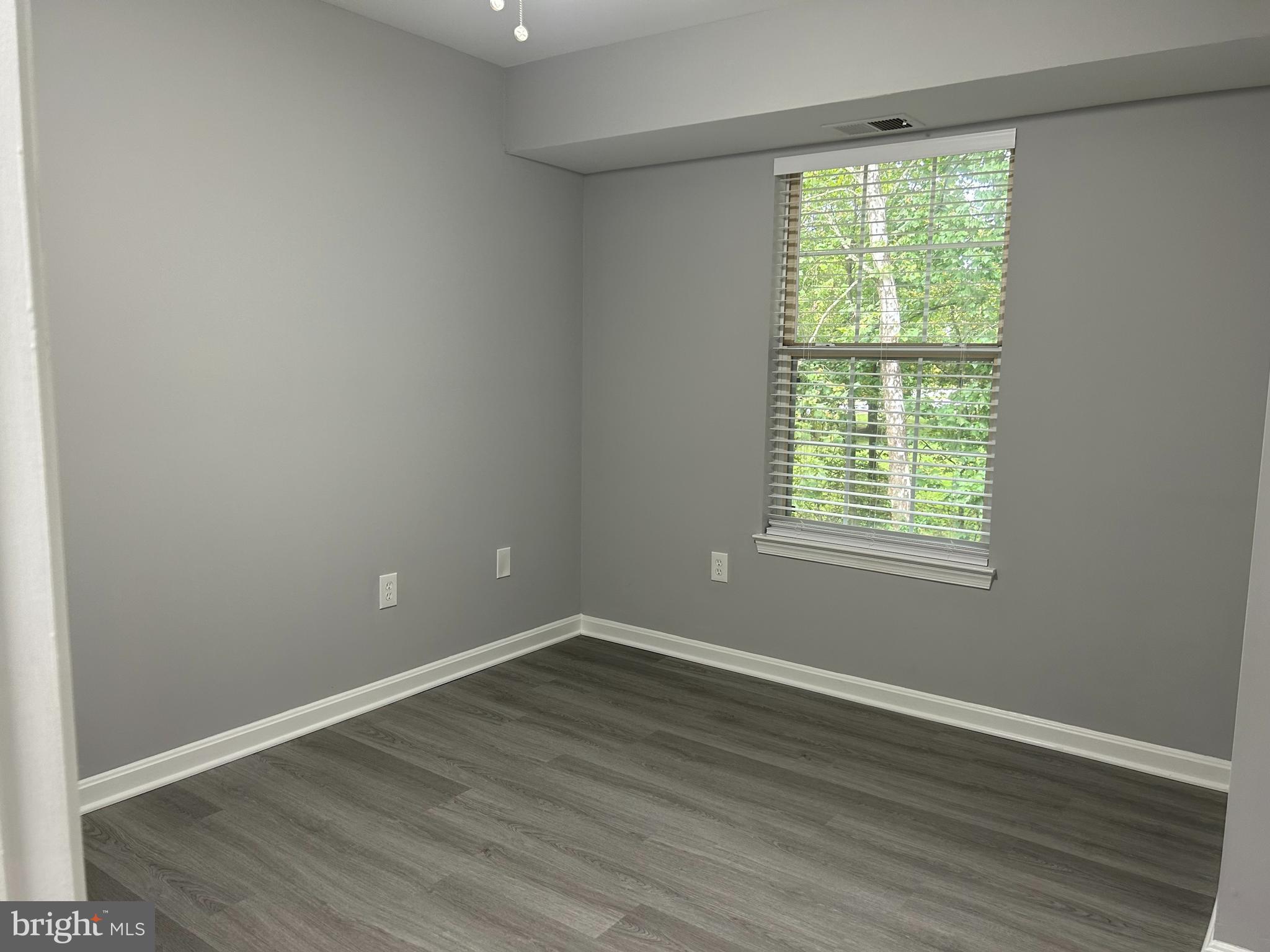 LAKE POINTE - Residential