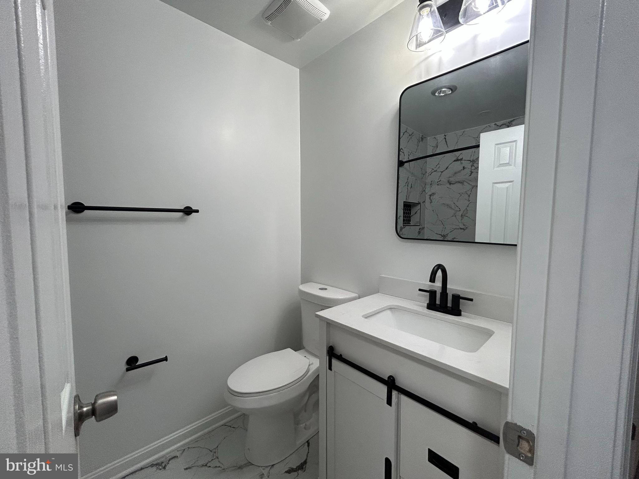 LAKE POINTE - Residential