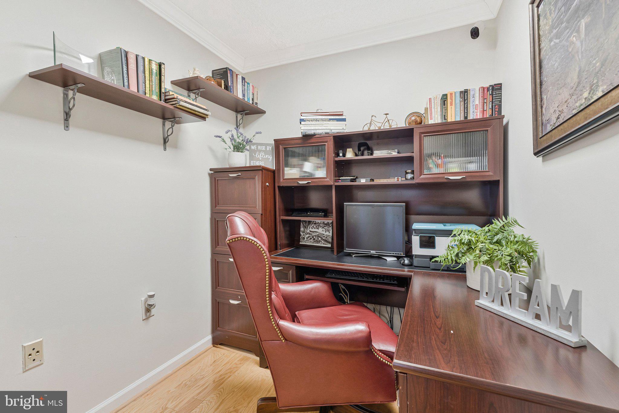 REGENCY AT MCLEAN - Residential