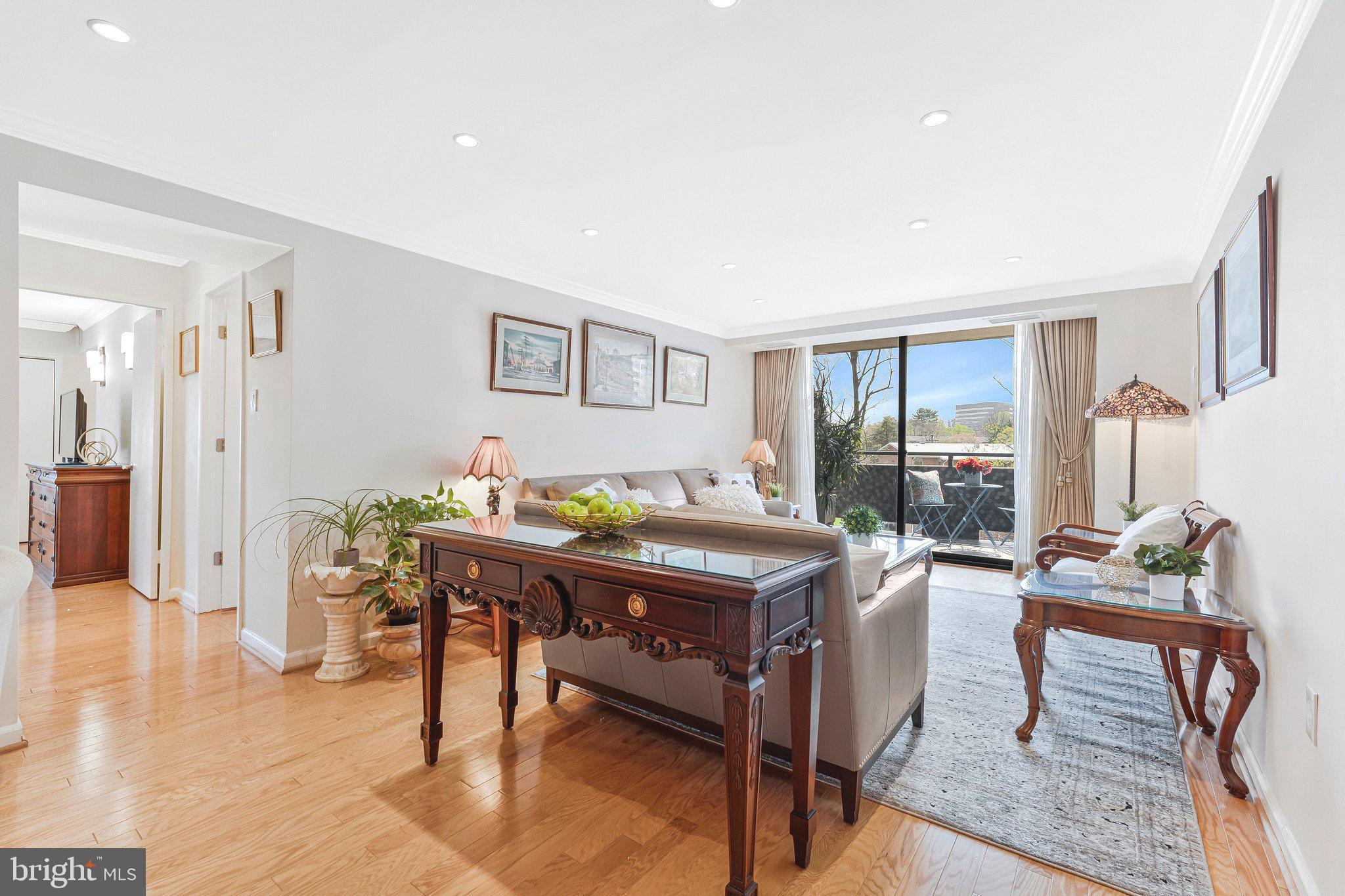 REGENCY AT MCLEAN - Residential