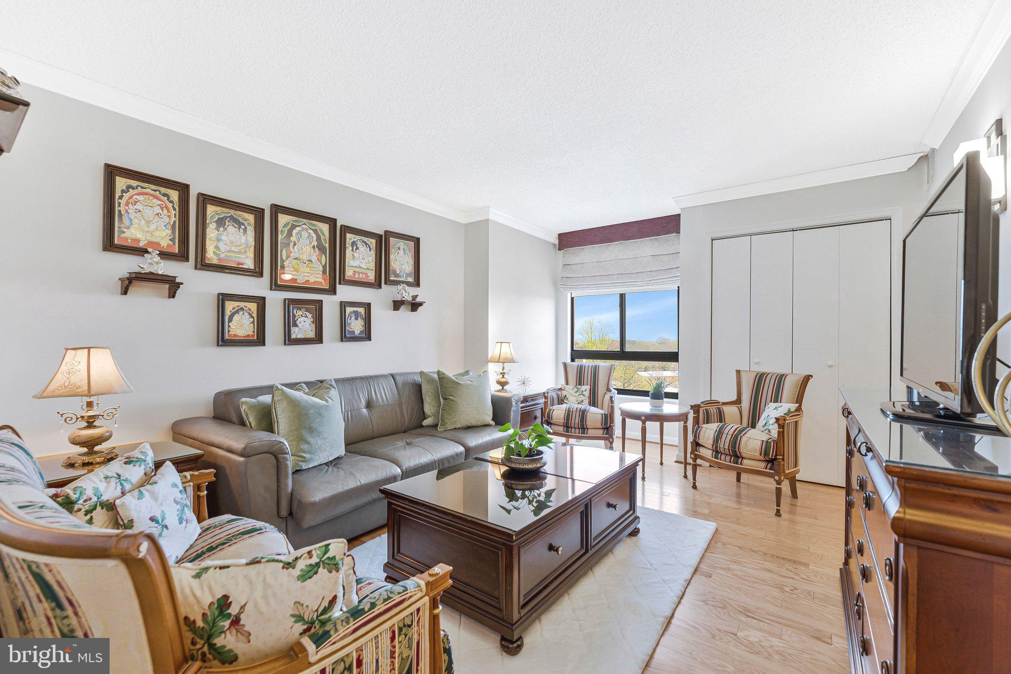 REGENCY AT MCLEAN - Residential