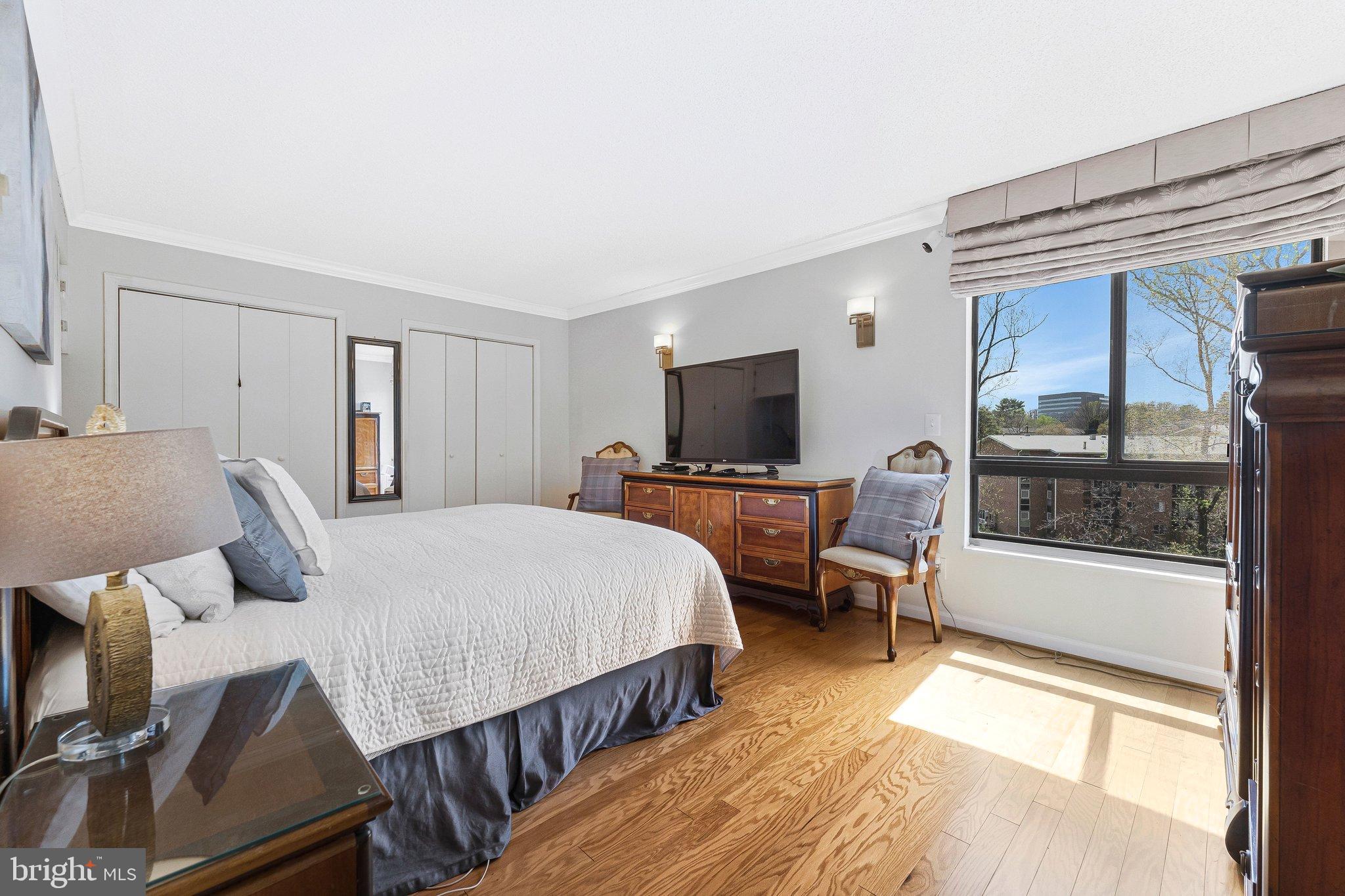 REGENCY AT MCLEAN - Residential