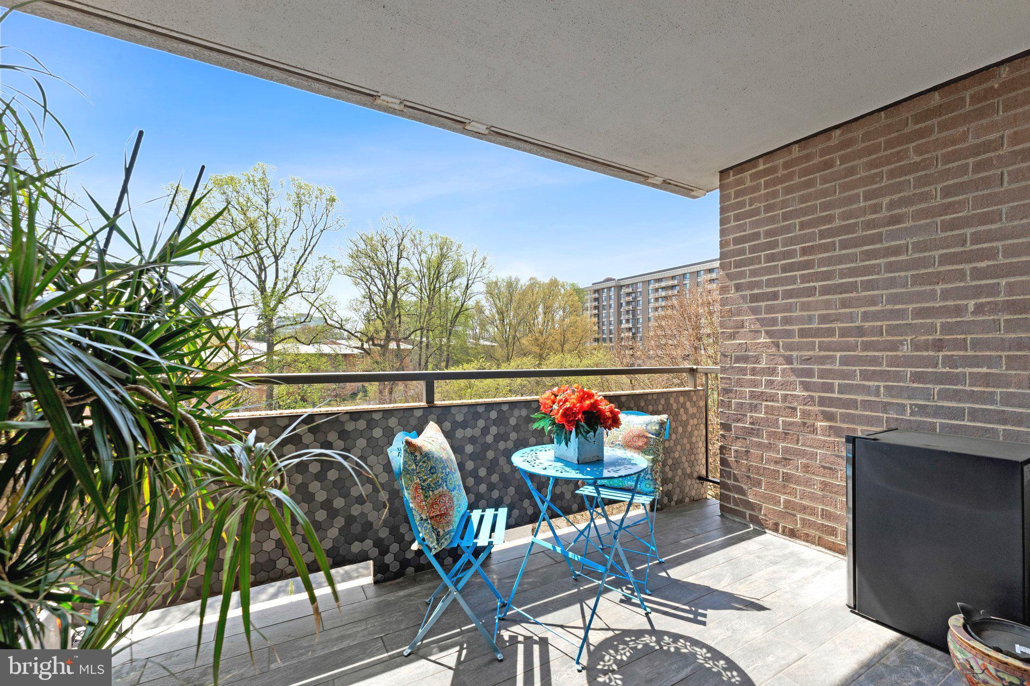 REGENCY AT MCLEAN - Residential