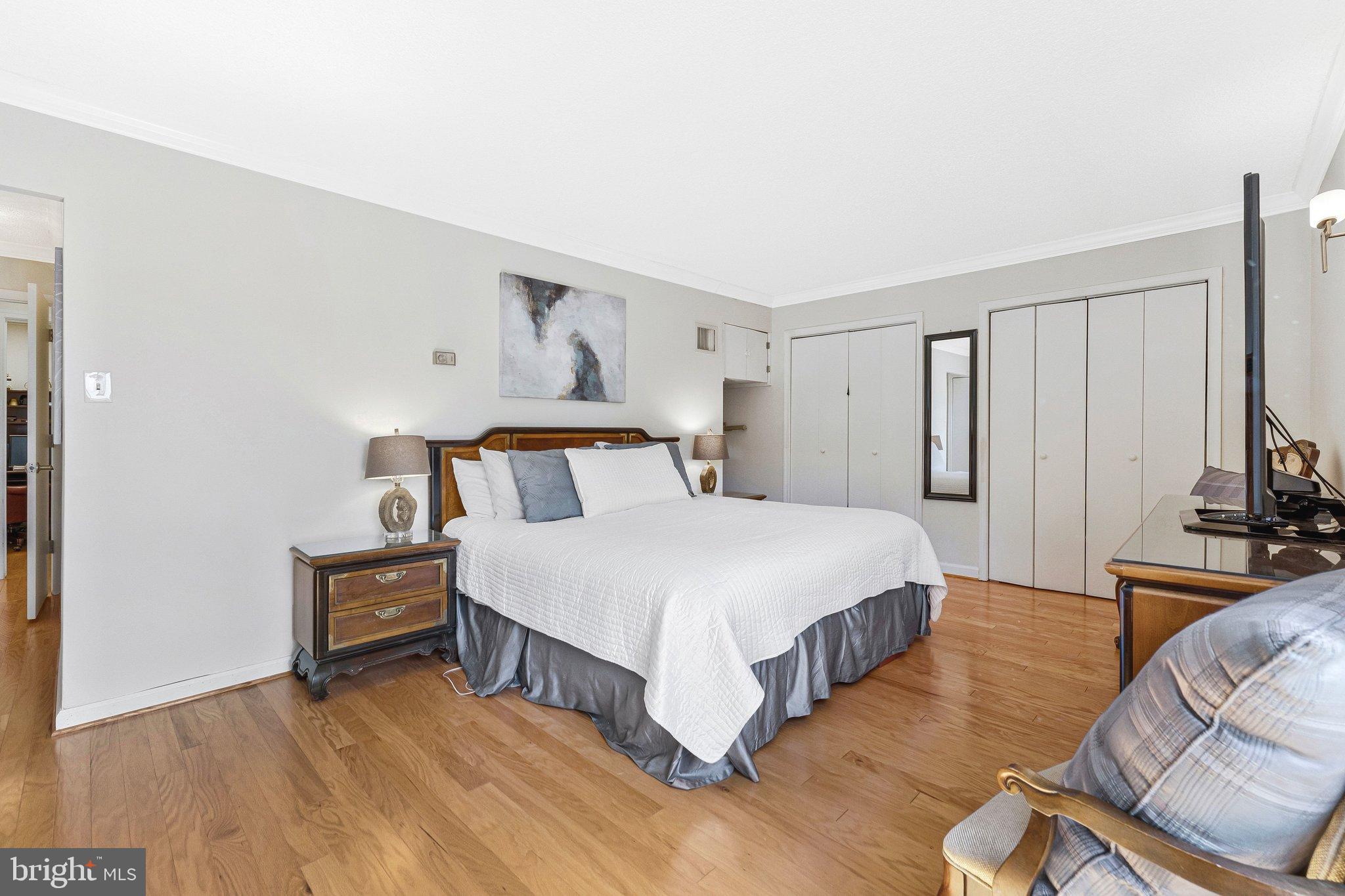 REGENCY AT MCLEAN - Residential