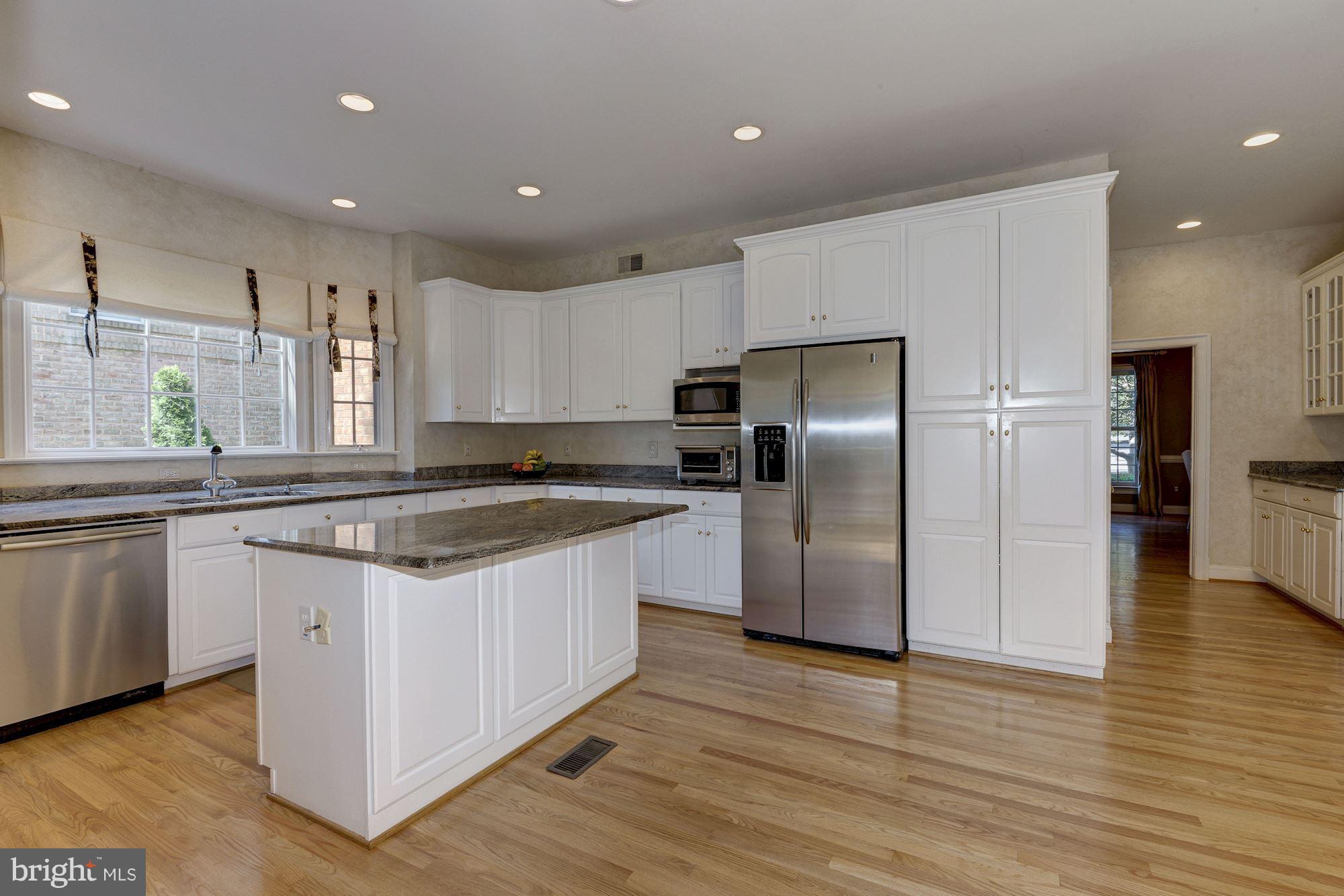 AVENEL - Residential