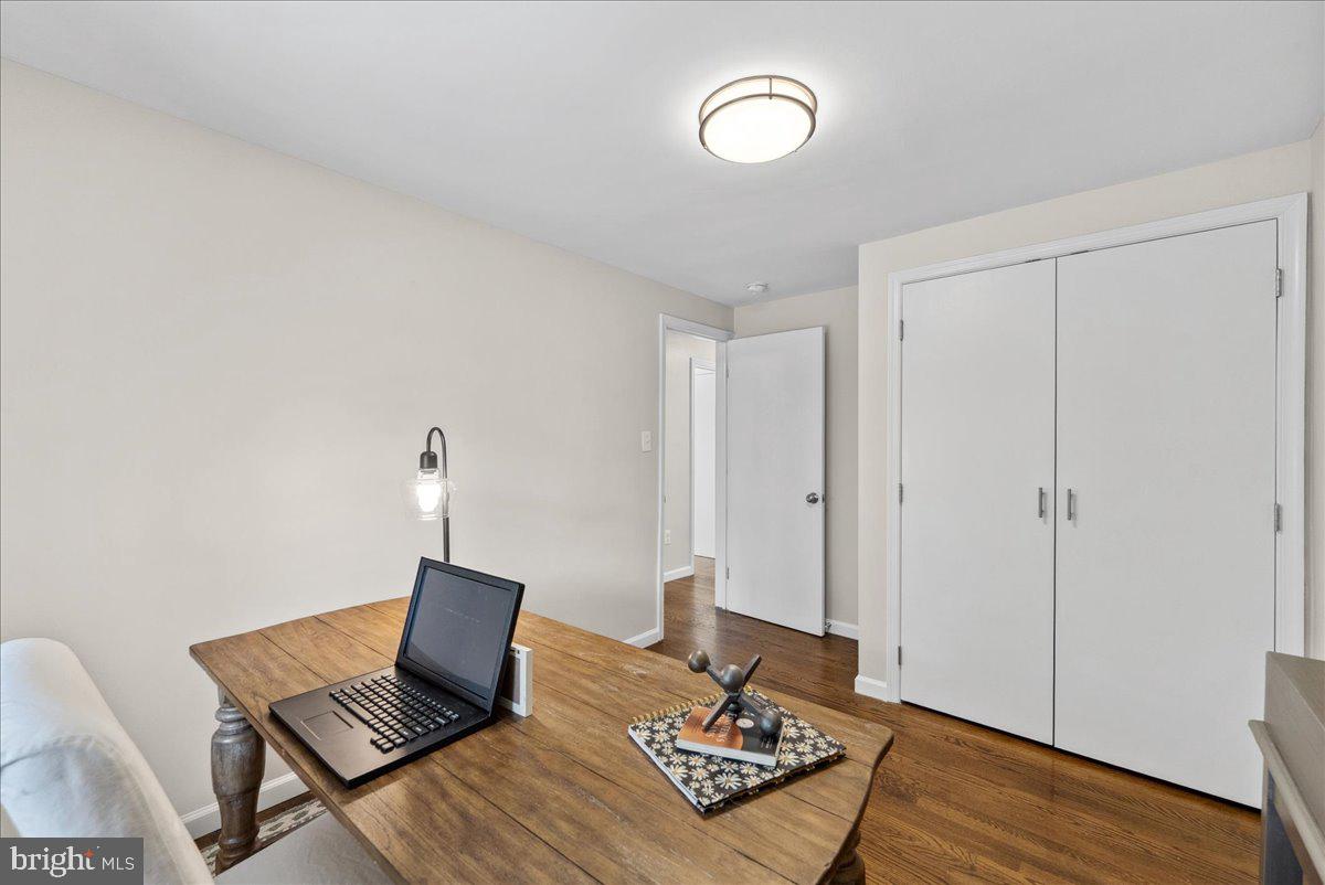 ARLINGTON VIEW - Residential Lease