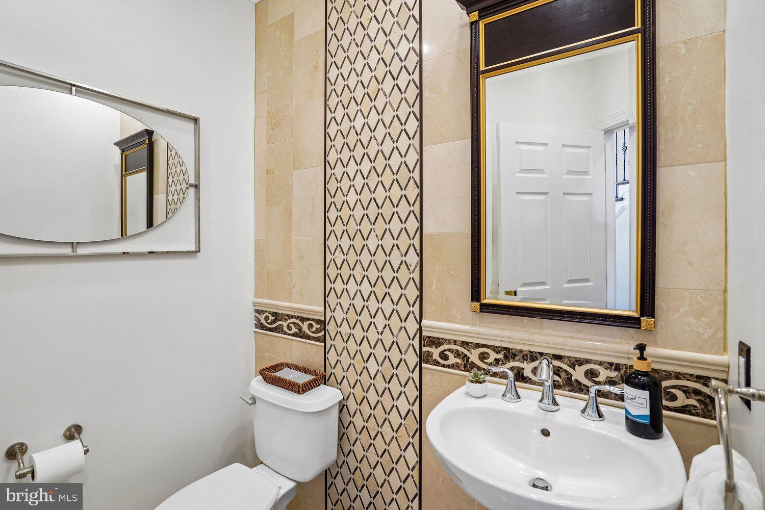 HUNTER MILL ESTATES - Residential