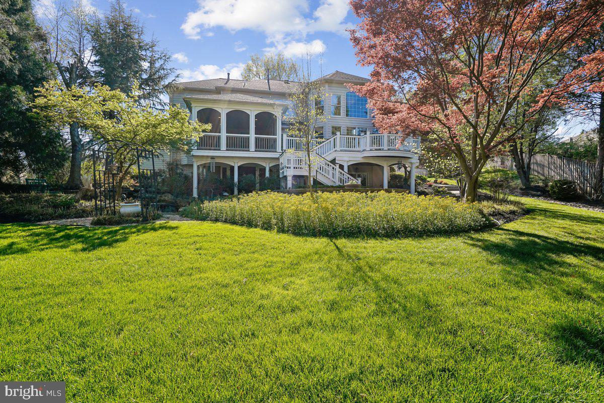 HUNTER MILL ESTATES - Residential