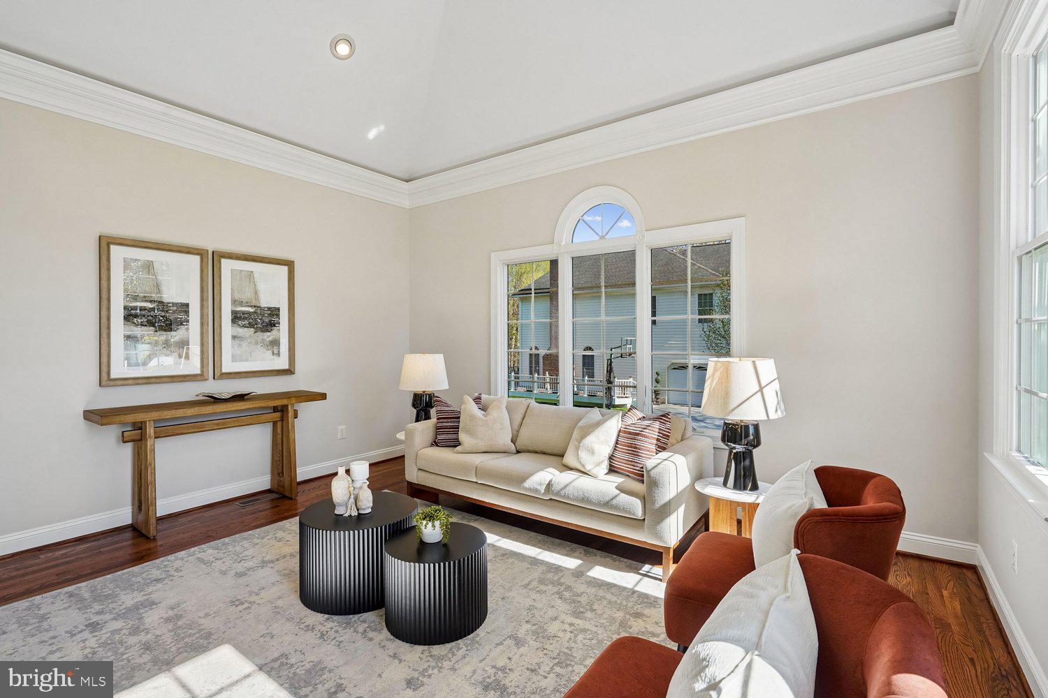 HUNTER MILL ESTATES - Residential