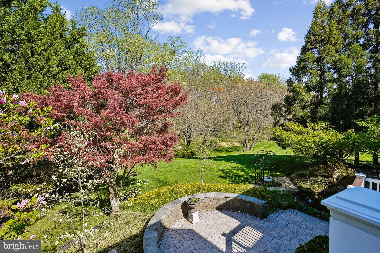 HUNTER MILL ESTATES - Residential