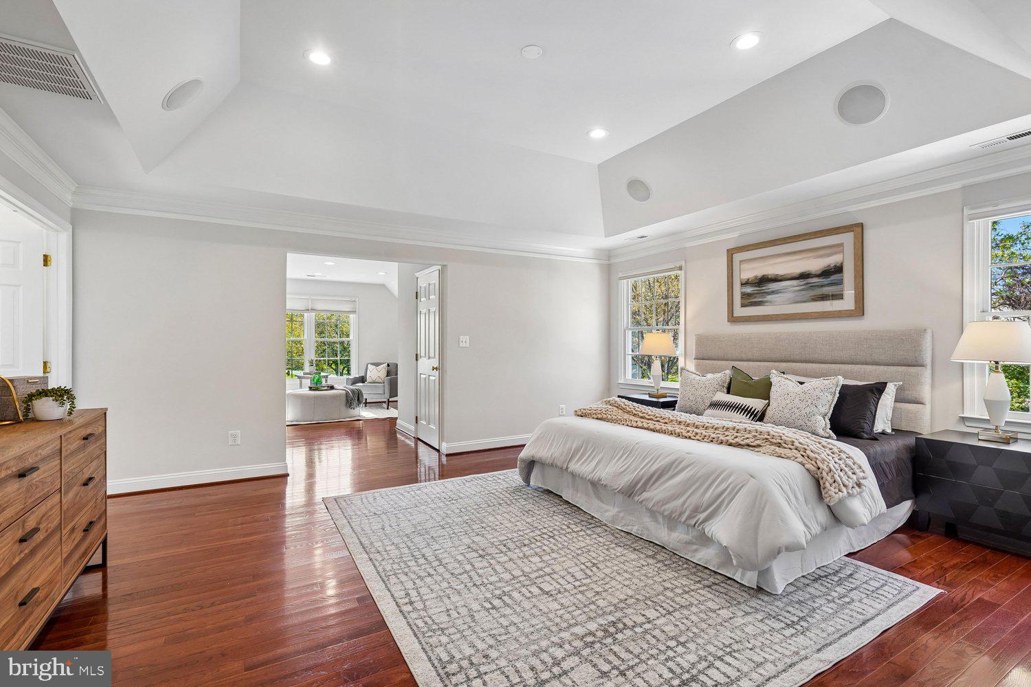 HUNTER MILL ESTATES - Residential