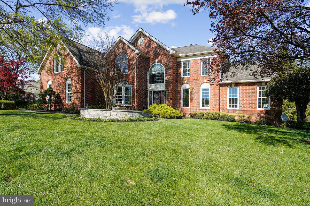 HUNTER MILL ESTATES - Residential