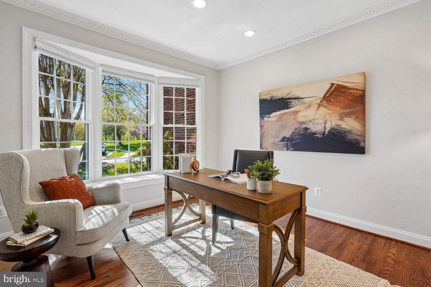 HUNTER MILL ESTATES - Residential