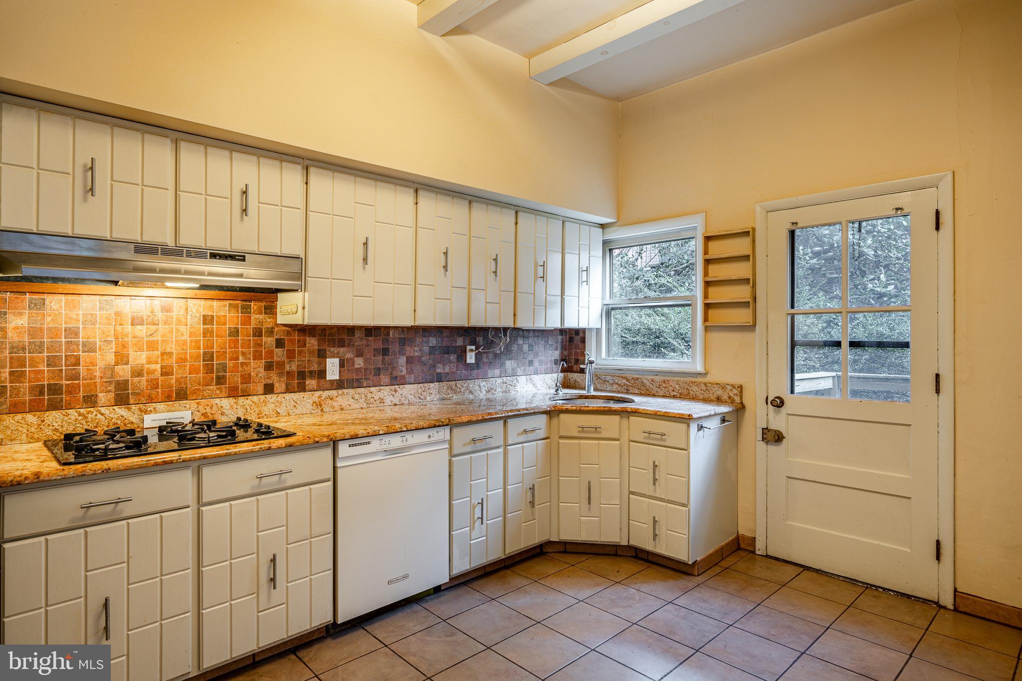 POWELTON VILLAGE - Residential