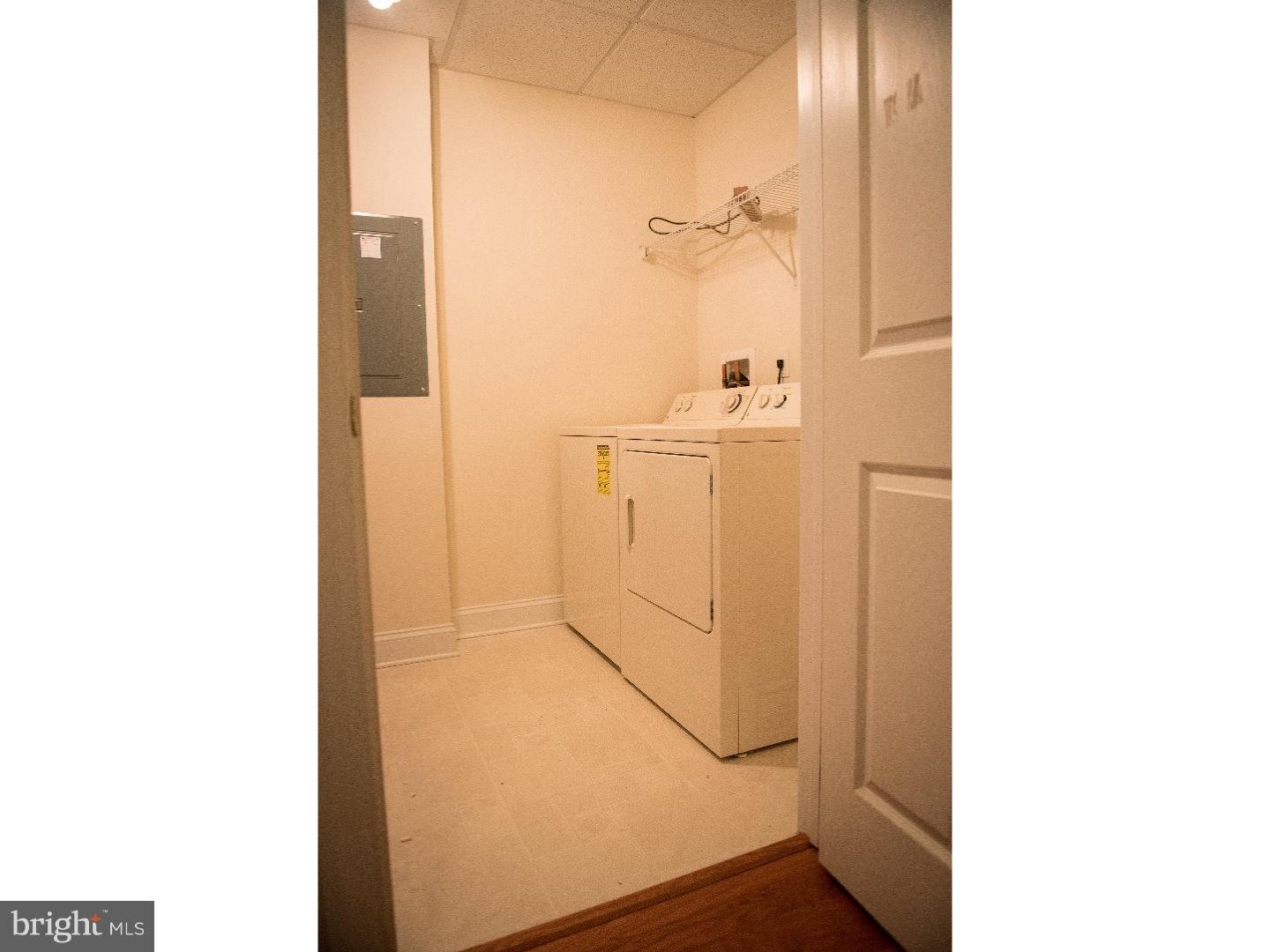 CREEKSIDE VILLAGE - Residential