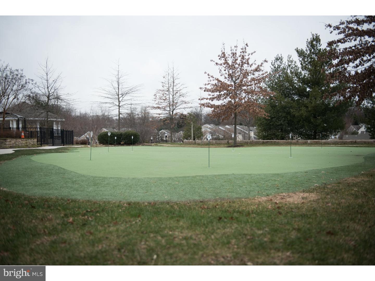 CREEKSIDE VILLAGE - Residential