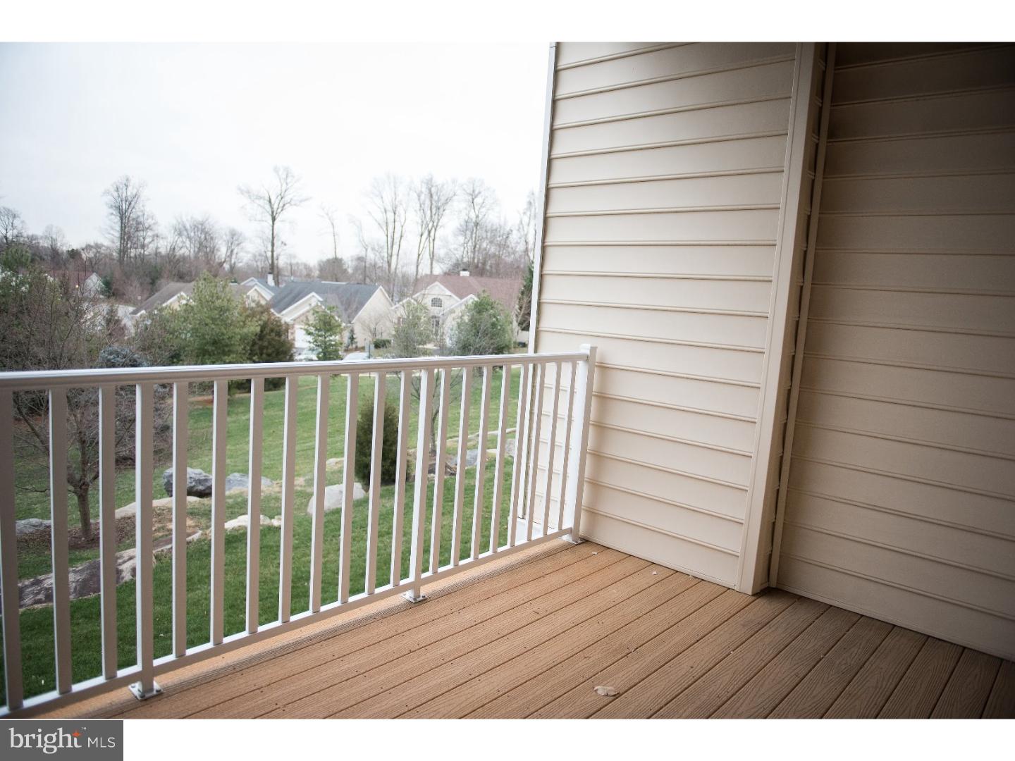 CREEKSIDE VILLAGE - Residential