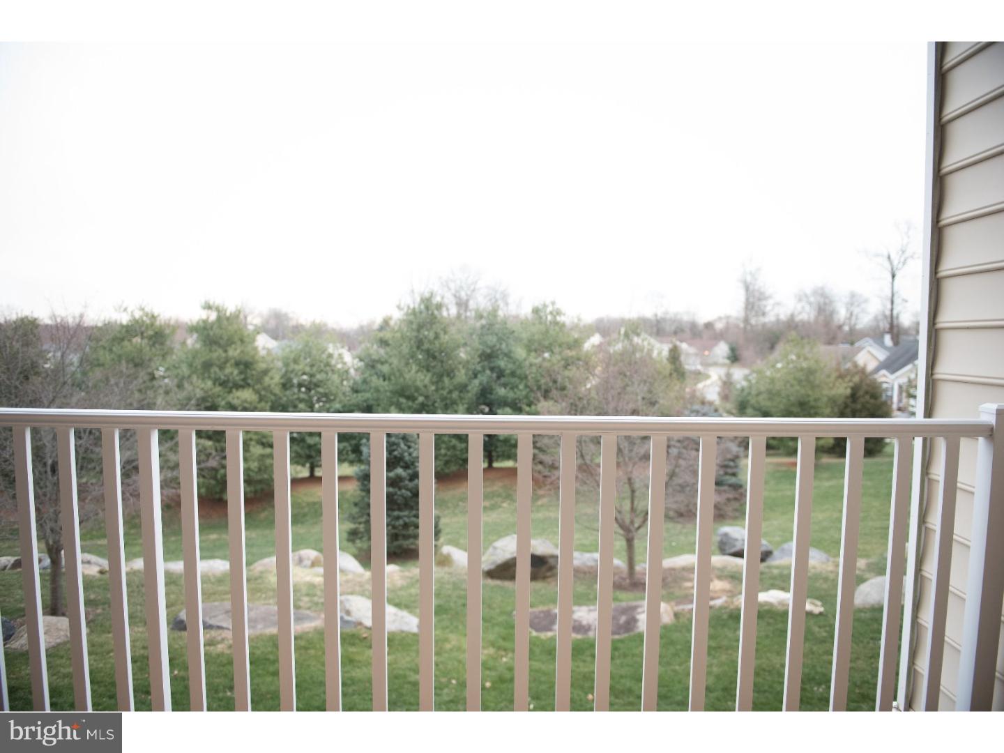 CREEKSIDE VILLAGE - Residential