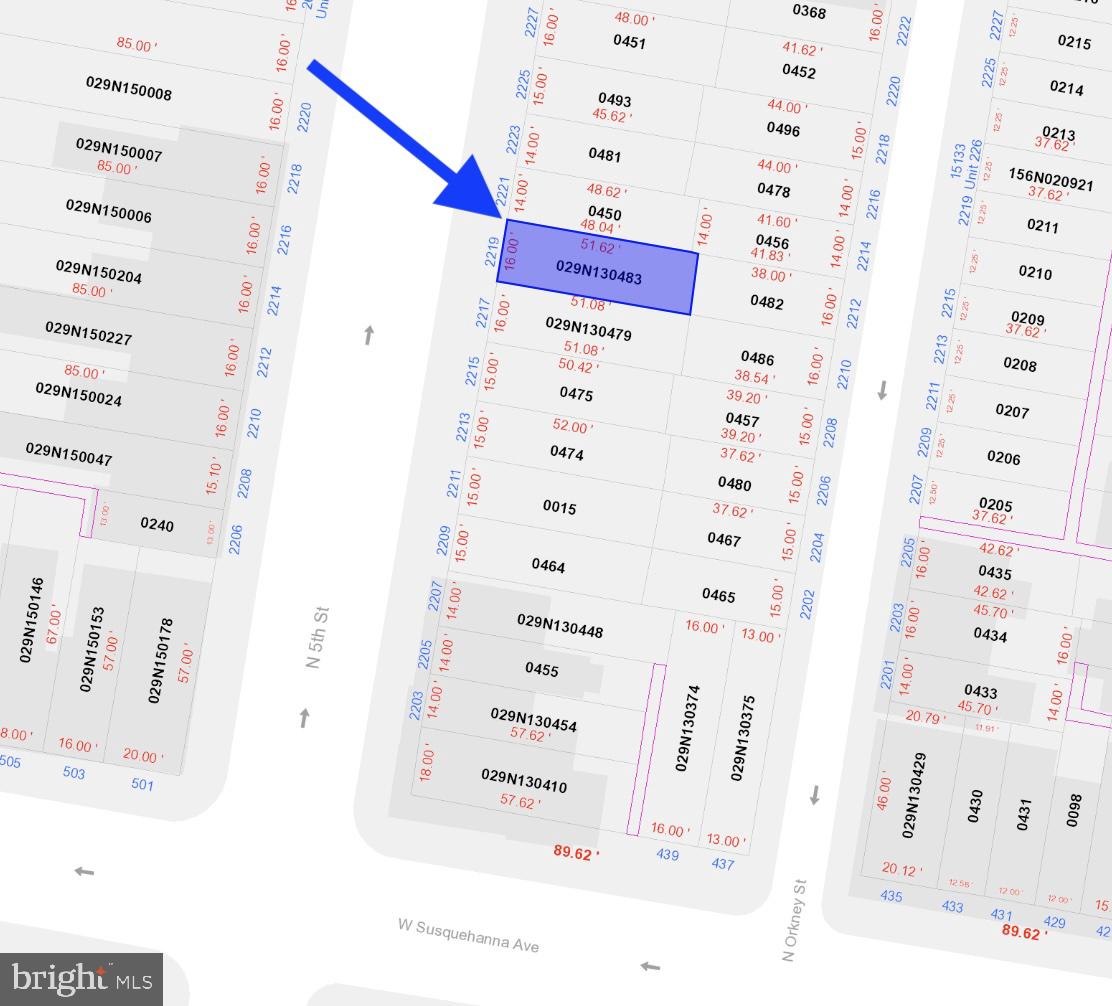 NORRIS SQUARE - Land