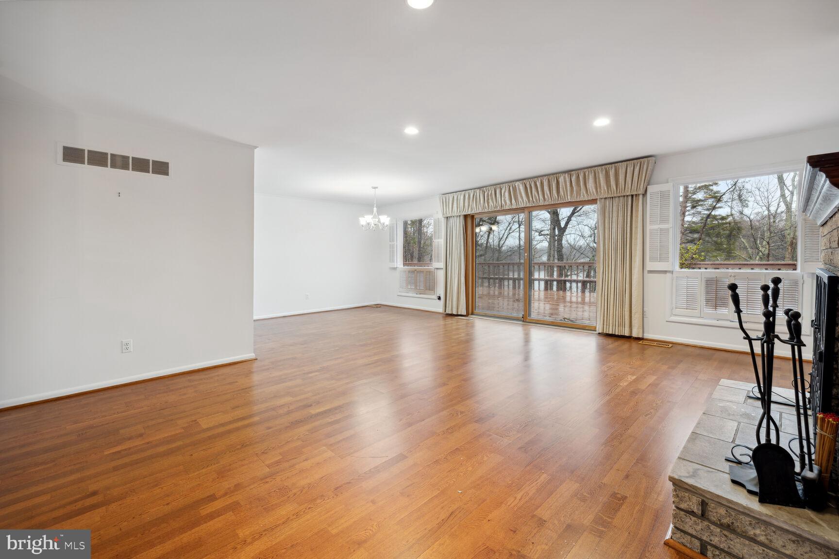 ADMIRAL HEIGHTS - Residential